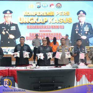 Dua Wanita Ditangkap, Polresta Sidoarjo dan BNNP Jatim Gagalkan Penyelundupan 8,2 Kg Sabu Senilai Rp9,2 Miliar
