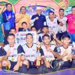 Wakil Bupati Tapteng Tutup Turnamen Mini Soccer Pandan Cup 2025, Selamat Kepada Pemenang